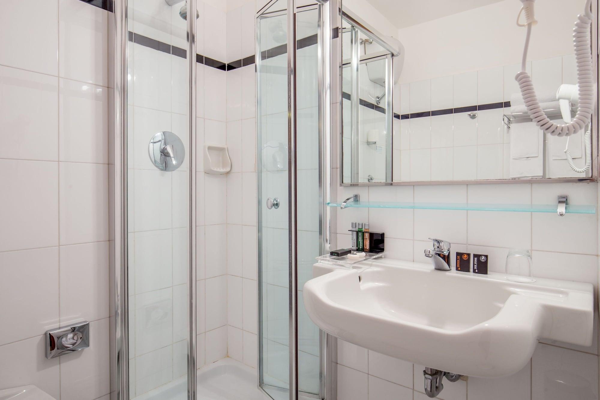 Enea Hotel Pomezia Ngoại thất bức ảnh