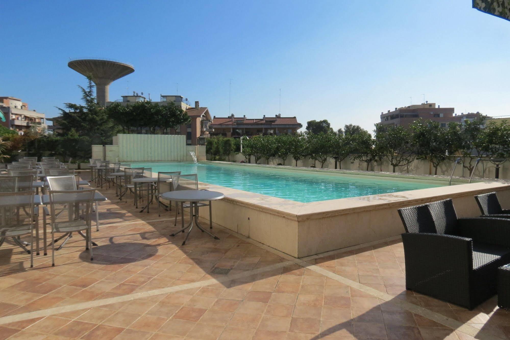 Enea Hotel Pomezia Ngoại thất bức ảnh